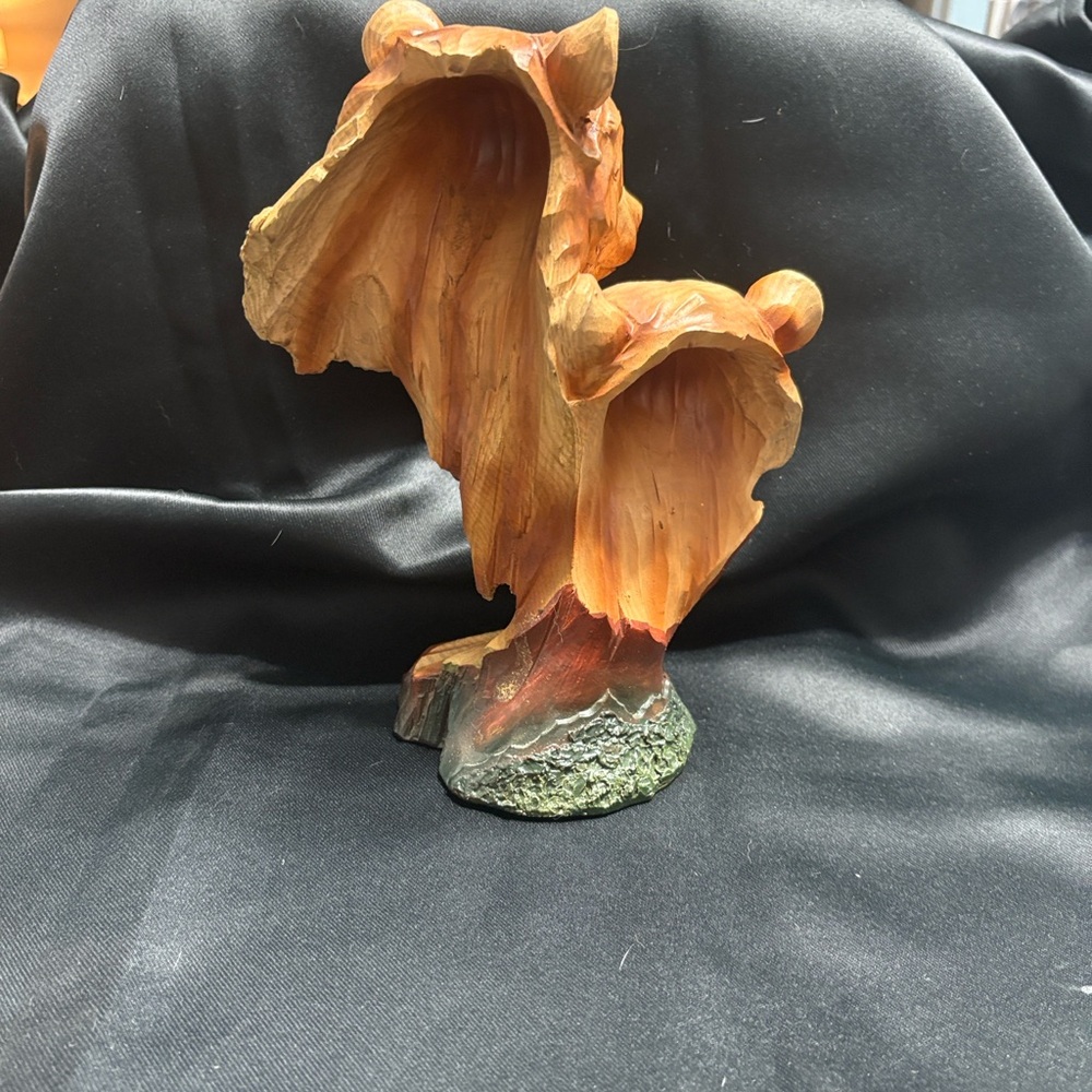 Majestic Bear Duo Sculpture in Brown and Tan - Picture 2 of 6
